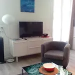 Les Bonbonieres D'andrea Gavinies Pellegrin Apartamento
