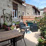 Les Bonbonieres D'andrea Gavinies Pellegrin Appartement *