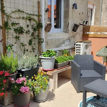 Les Bonbonieres D'andrea Gavinies Pellegrin Apartmán Bordeaux