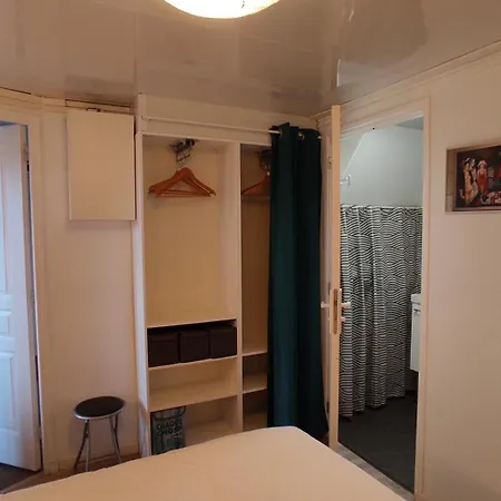 Les Bonbonieres D'andrea Gavinies Pellegrin Апартаменты